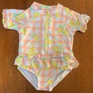🫐3/$30 Wippette Pink Lemon Checkered Rashguard size 18m